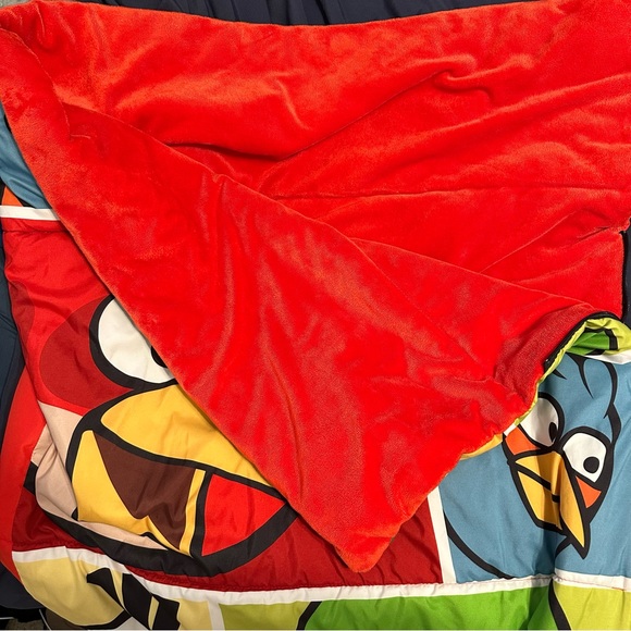 Angry Birds Sleeping Bag 30 in x 54 in - Picture 10 of 10